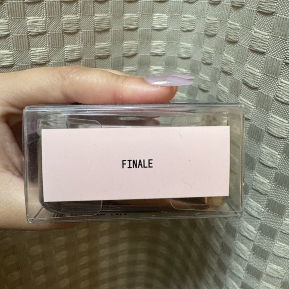 Pink Loose Powder - Picture 3 of 7